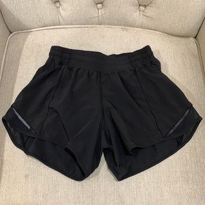 Lululemon Hotty Hot Shorts | Black | 4”